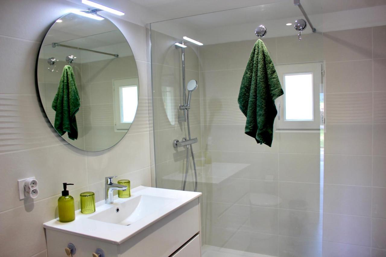 Appartement Prive A La Campagne Figanières Exteriör bild